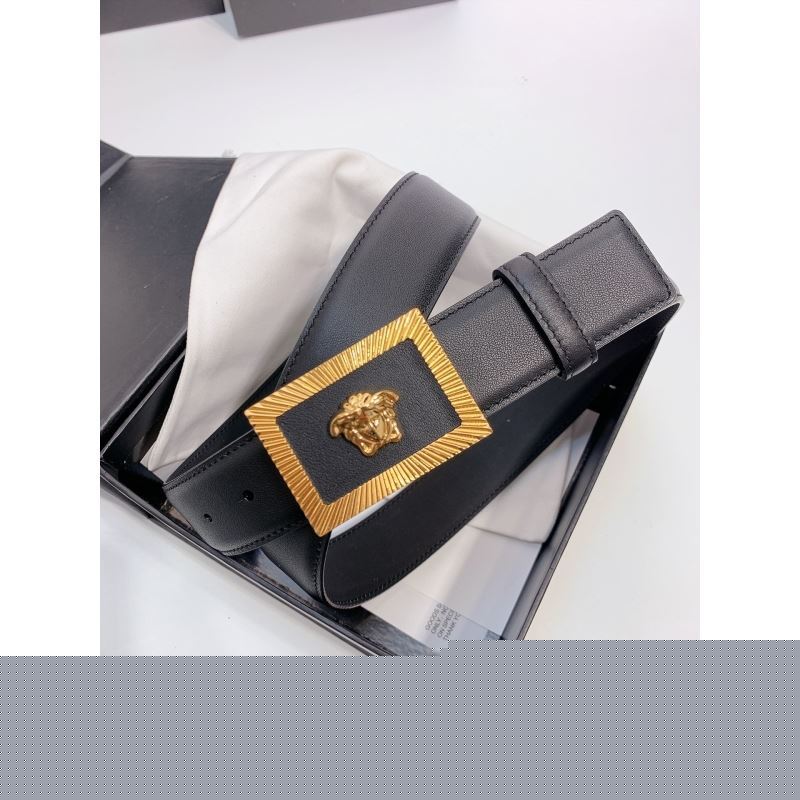 VERSACE